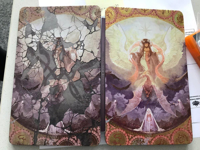 Illustration for article titled A Mural In Fire Emblem: Three Houses Is Cleverly Hiding The Main Character's Crest
